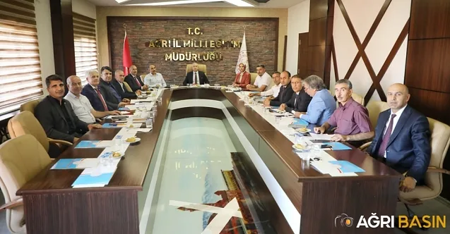 Ağrı’da Eğitimde ‘Türkiye Yüzyılı’ Toplantısı