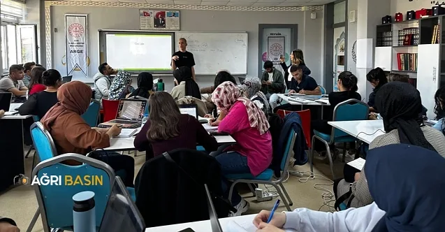Ağrı’da Öğretmenlerin Hayalleri Projelere Dönüşüyor