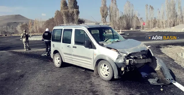 Ağrı-Hamur Yolunda Trafik Kazası: 3 Yaralı