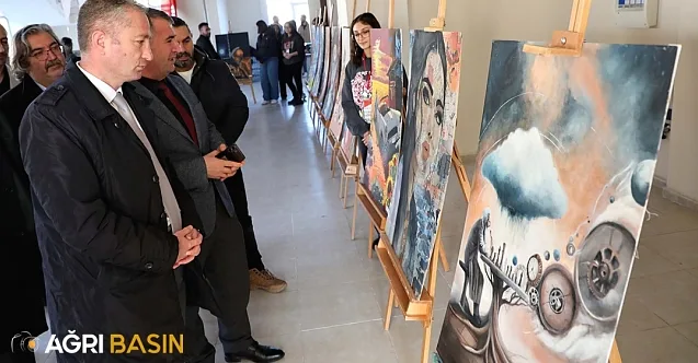 Ağrı Erol Parlak Güzel Sanatlar Lisesi’nde Çalgı Dinletisi ve Resim Sergisi
