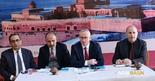 Ağrı’da Eğitimde İlk Dönem Değerlendirme Toplantısı Gerçekleştirildi