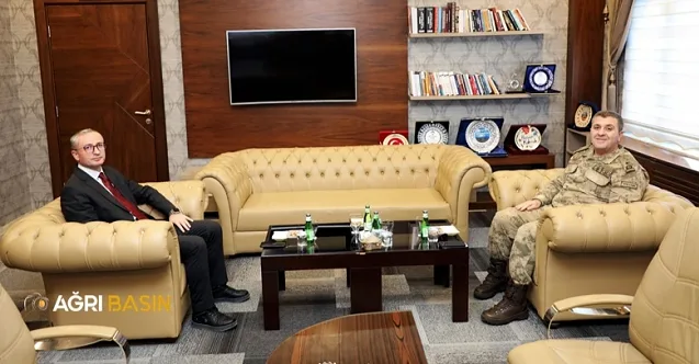 Tuğgeneral Kiper, Milli Eğitim Müdürü Kökrek’i Ziyaret Etti