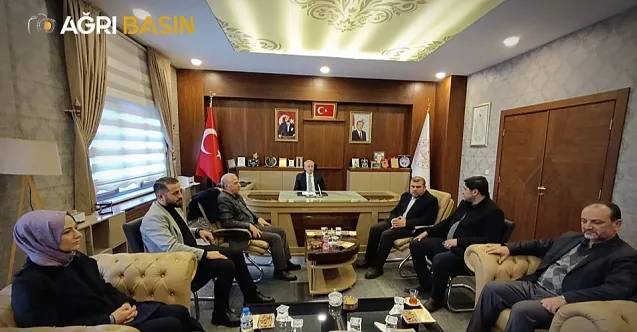 Ağrı İl Müftüsü ve STK Temsilcileri Müdür Kökrek’i Ziyaret Etti