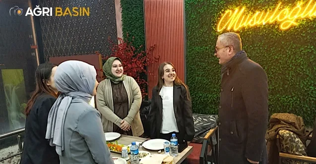Hamur’da Aday Öğretmenlere Tanışma ve Kaynaşma Yemeği