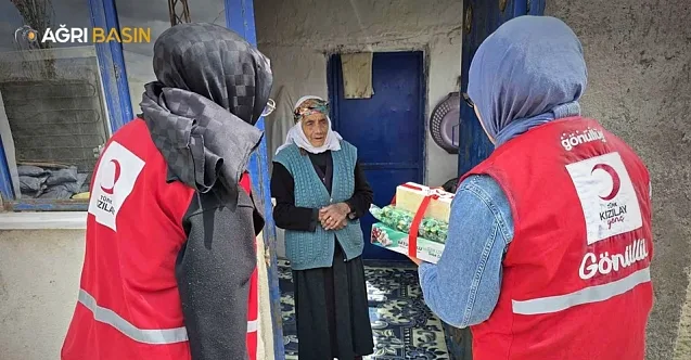 Ağrı Kızılay Ramazan’da 3200 Kişiye Sıcak Yemek Dağıttı