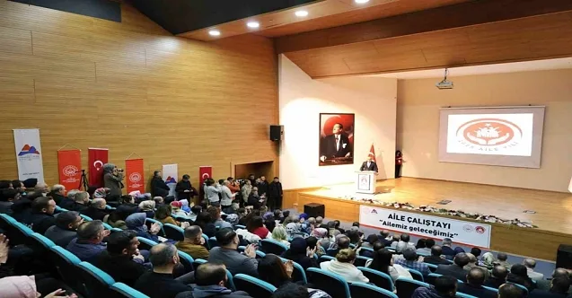 Ağrı’da Aile Yapısının Güçlendirilmesine Yönelik Çalıştay Düzenlendi
