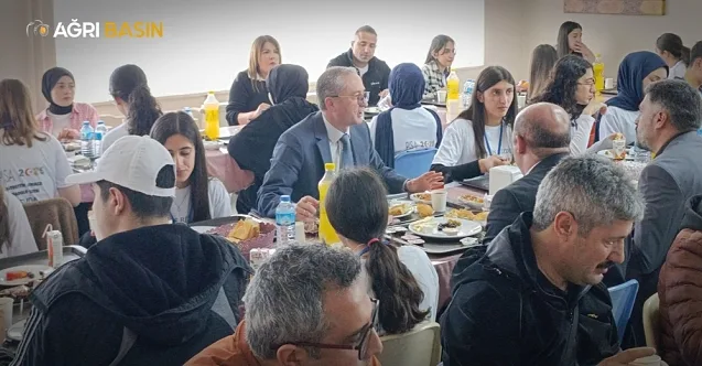 Ağrı’da PISA 2025’e Katılacak Öğrenciler İçin Moral Kahvaltısı