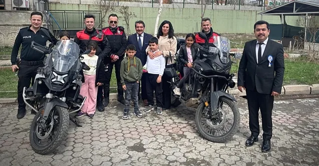 Ağrı’da Polis Teşkilatına Anlamlı 180. Yıl Ziyareti