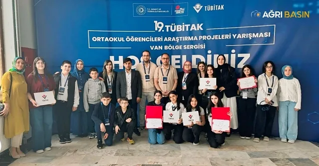 Ağrılı Öğrencilerden TÜBİTAK Yarışmasında 4 Ödül