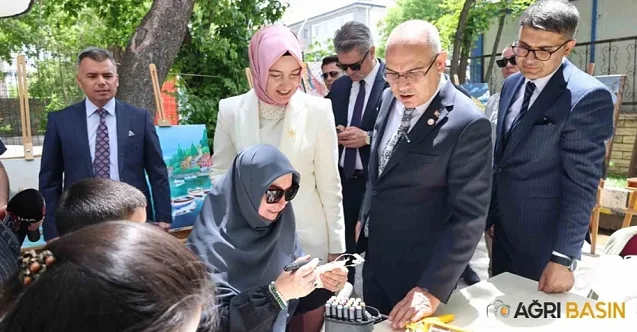 Hayat Boyu Öğrenme Şenlikleri Sergisi Açıldı