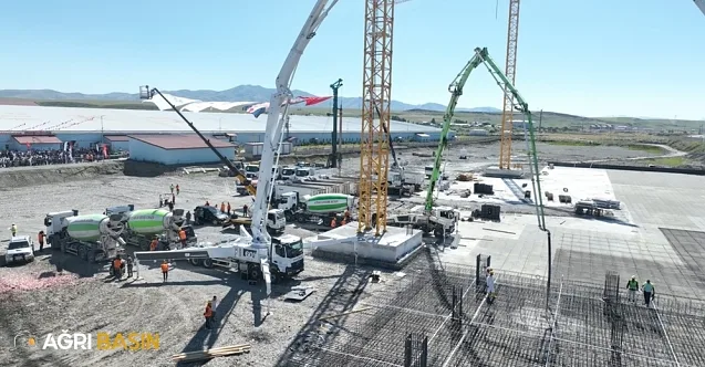 V Mall Ağrı’nın temeli atıldı: Bölgeye dev yatırım