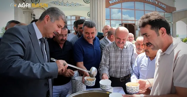 Ağrı İbrahim Çeçen Üniversitesi’nde Aşure İkramı