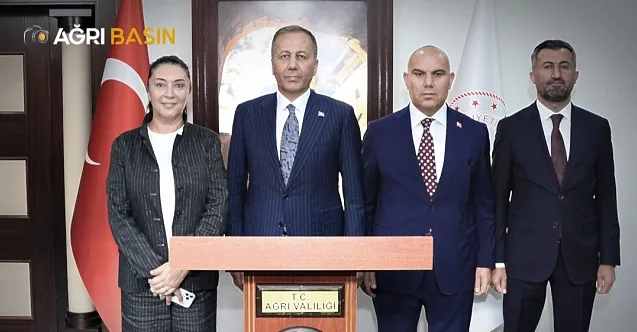 Bakan Yerlikaya Ağrı’da resmi temaslarda bulundu