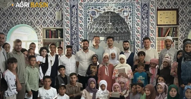 Hamur’da yaz Kur’an kursu öğrencileri hünerlerini sergiledi