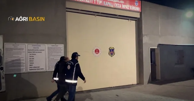 Ağrı’da 10 Düzensiz Göçmen Yakalandı
