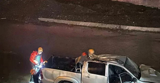 Ağrı’da Gece Kazası: Pikap Murat Nehri’ne Uçtu