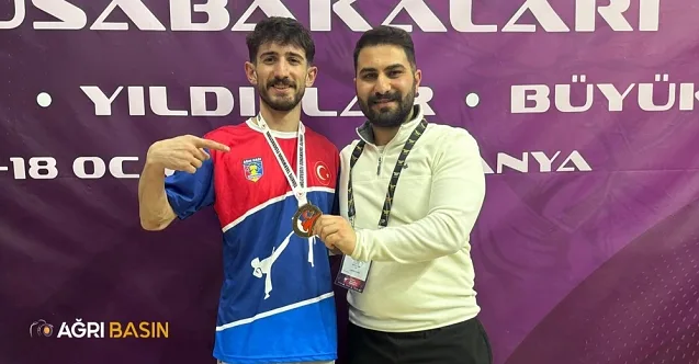 Ağrılı taekwondocu Barzan Duman Türkiye finallerinde