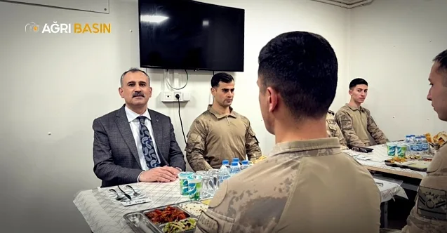 Ağrı’da 2100 Rakımda Kahramanlarla İftar Sofrası