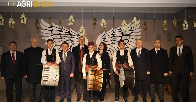 Ağrı’da Öğrencilerden Örnek İftar Sofrası