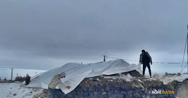 Patnos’ta Beyaz Esaret: Kar ve Fırtına Hayatı Hapsetti