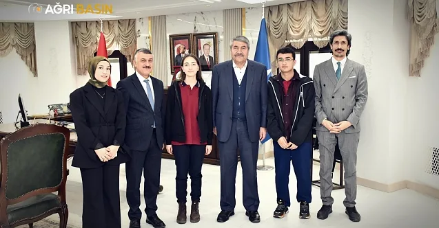 Patnos’ta öğrencilerden anlamlı ziyaret