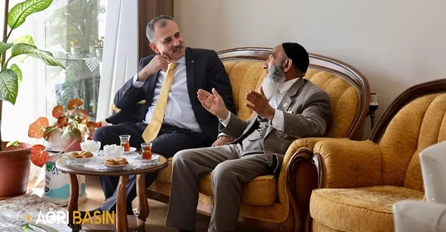 Vali Bozkurt’tan Şehit Ailelerine Bayram Ziyareti