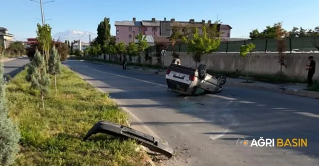 Patnos-Van yolunda otomobil takla attı: Yaralı yok