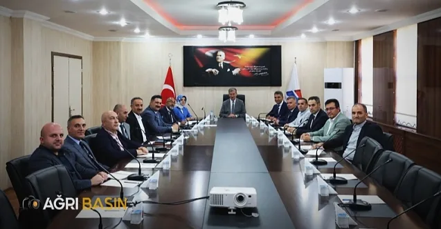AİÇÜ’de 2026-2027 yılı için yönetim zirvesi
