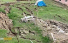 Ağrı’da Heyelan Köye Dayandı, Yarıklar Oluştu
