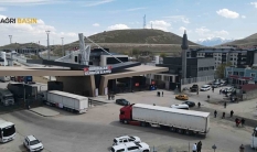 Türkiye’den İran’a 6 Tır Sağlık Yardımı