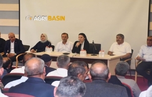 Vekil Kilerci Patnos'ta Muhtarların Taleplerini Dinledi