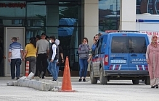 Boşanmak İstemeyen Karısını Vahşice Katletti!