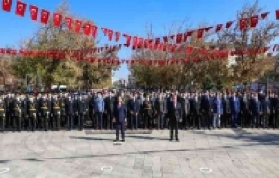 Ağrı'da 29 Ekim Cumhuriyet Bayramı Törenleri Başladı