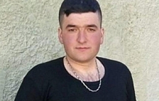 Ezgi Mola'ya Musa Orhan'a Hakaretten Ceza!