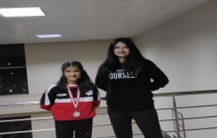 Ağrılı Güreşçi Birgül Şimşek Balkan Şampiyonu Oldu