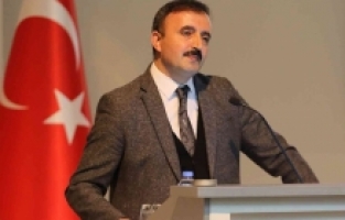 AİÇÜ'de Kadına Karşı Şiddetle Mücadele Günü Konferansı Yapıldı!