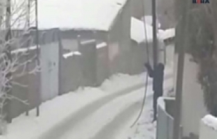 Ağrı'da 37 Noktada İnternet Kabloları Çalındı