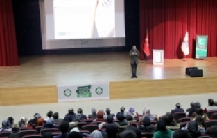 AİÇÜ’de “Bağımlılıkla Mücadele Konferansı” Düzenlendi