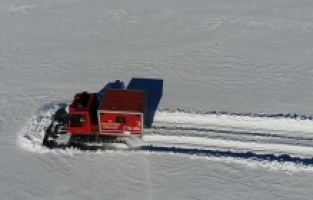 Sağlık Ekipleri Yolu Kapanan Mezrada ki Hastaya Ulaştı