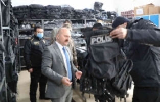 Vali Varol'dan Çevik Kuvvet Polislerine Ziyaret