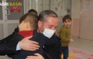 Ağrı Milli Eğitim Müdürü Hasan Kökrek'in okul ziyaretleri