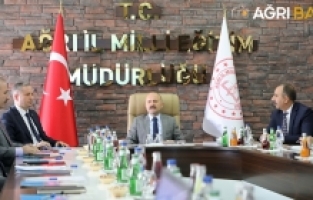 Vali Osman Varol Başkanlığında Eğitim ve Öğretim değerlendirme toplantısı