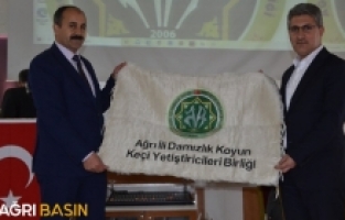 Başkan Mehmet Nuri Samancı güven tazeledi