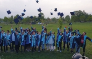 Ağrı İbrahim Çeçen İlkokulunda Mezuniyet Heyecanı