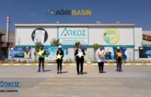 İngiliz Güvenlik Konseyi'nden Arkoz Ağrı Çimento Fabrikasına Uluslararası İş Güvenliği Ödülü