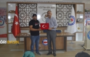 Usta Öğretici ve Sanatkarlar Dernekleşip EĞİTİMBİRSEN’E üye oldular