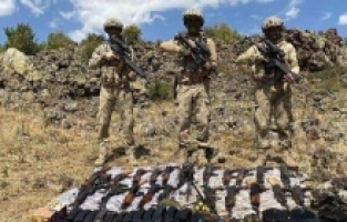 Ağrı'da PKK'ya Ait Cephaneler Ele Geçirildi