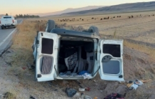 Ağrı'da Trafik Kazasında 6'sı Çocuk 11 Kişi Yaralandı!