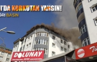 Ağrı’da Binanın Çatı Katında Korkutan Yangın