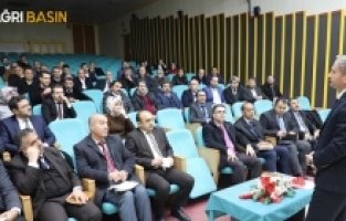 Ağrı'nın Zirvesinde Teknoloji Yarışması değerlendirme toplantısı